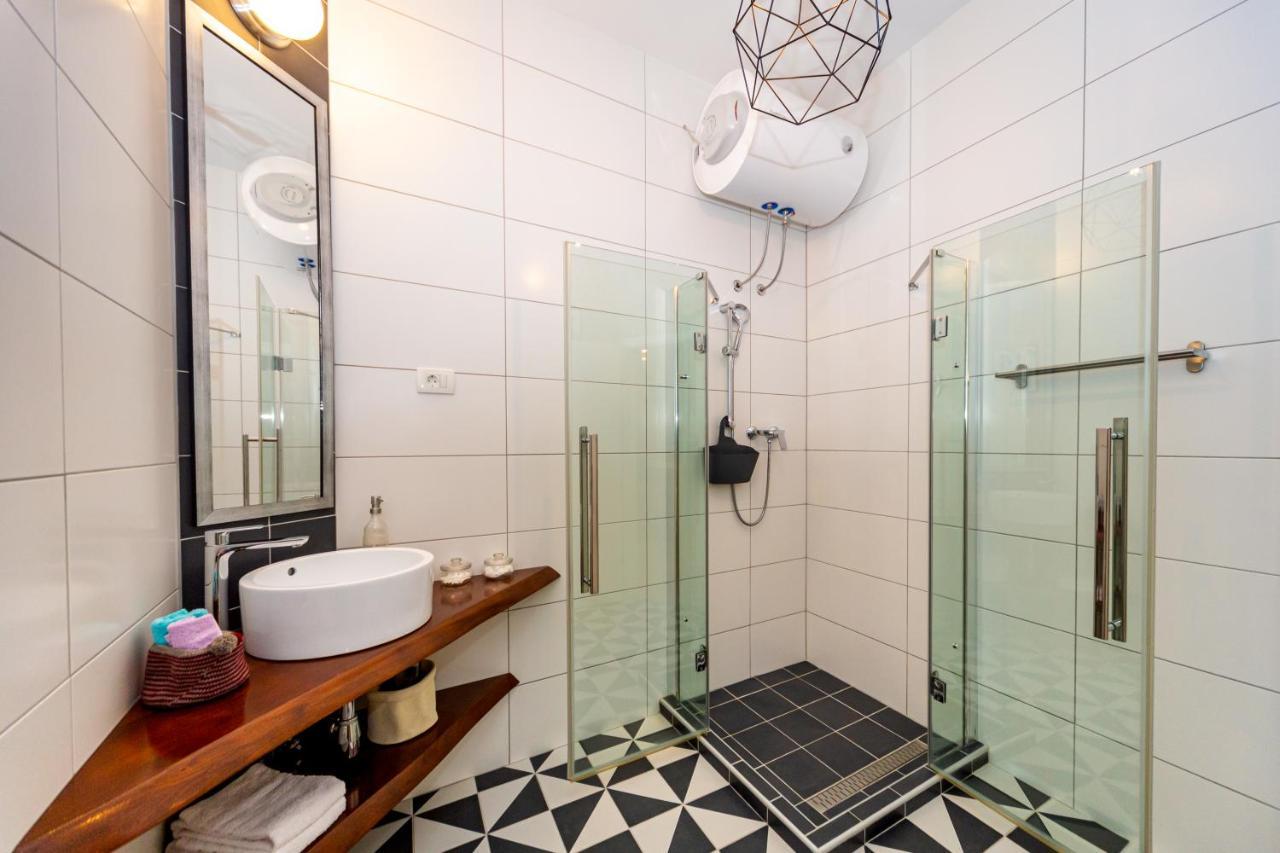 Studio Apartman Baronessa Adriana Apartment Rijeka Bagian luar foto